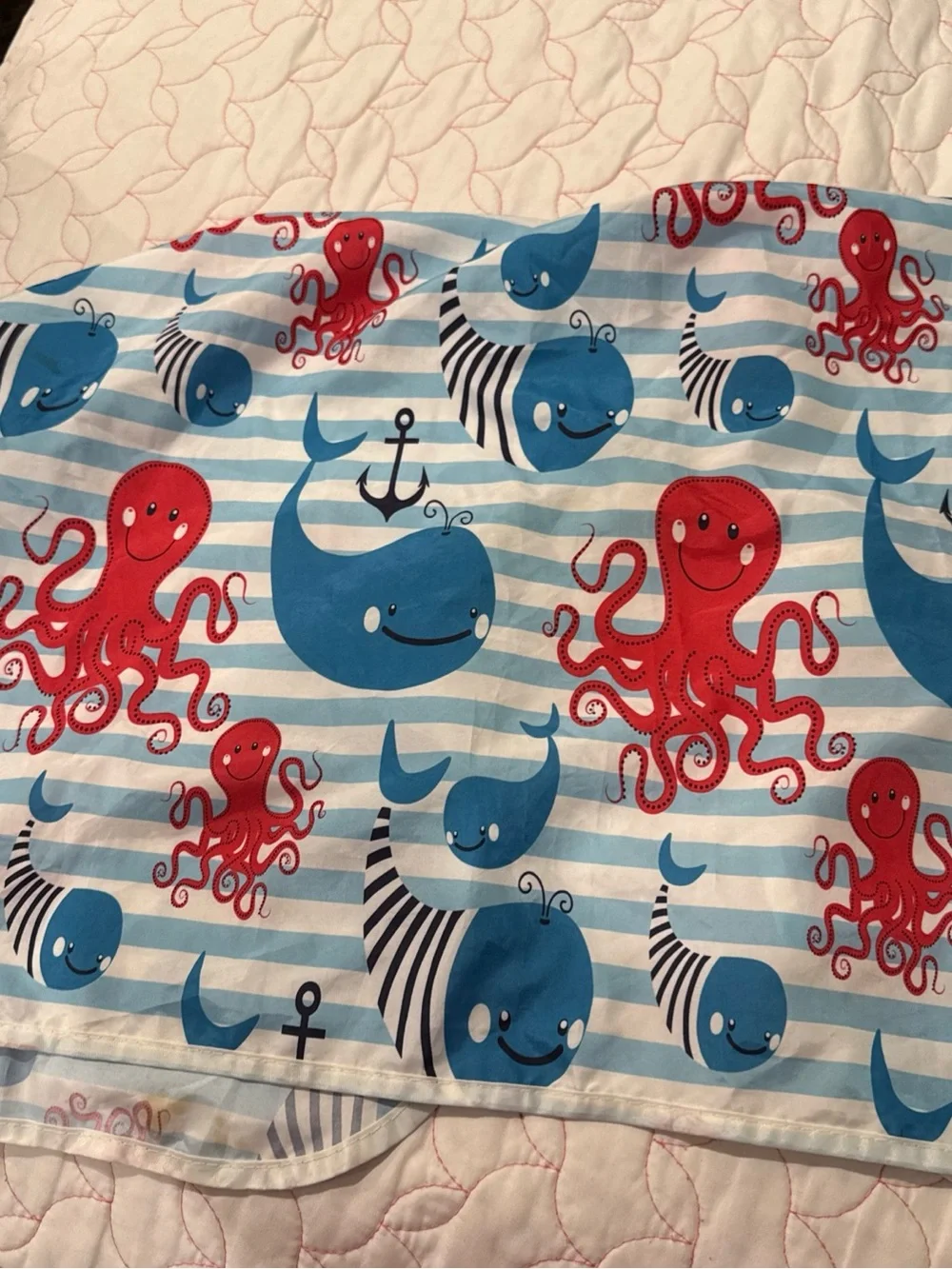 Used Kids Ocean Cape for cut hair /Friends Sleeveless  - Blue & Red(85cmLx72cmW)